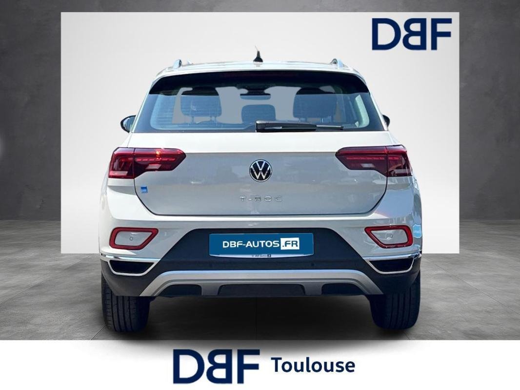 Volkswagen T-Roc - Photo 4