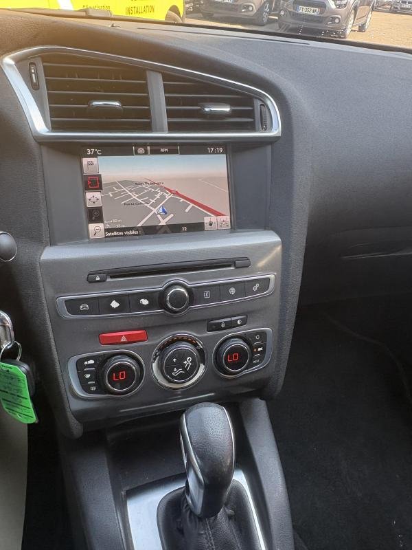 Citroën C4 - Photo 7