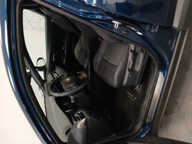 Toyota C-HR - Photo 10