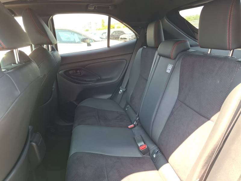 Toyota Yaris - Photo 13
