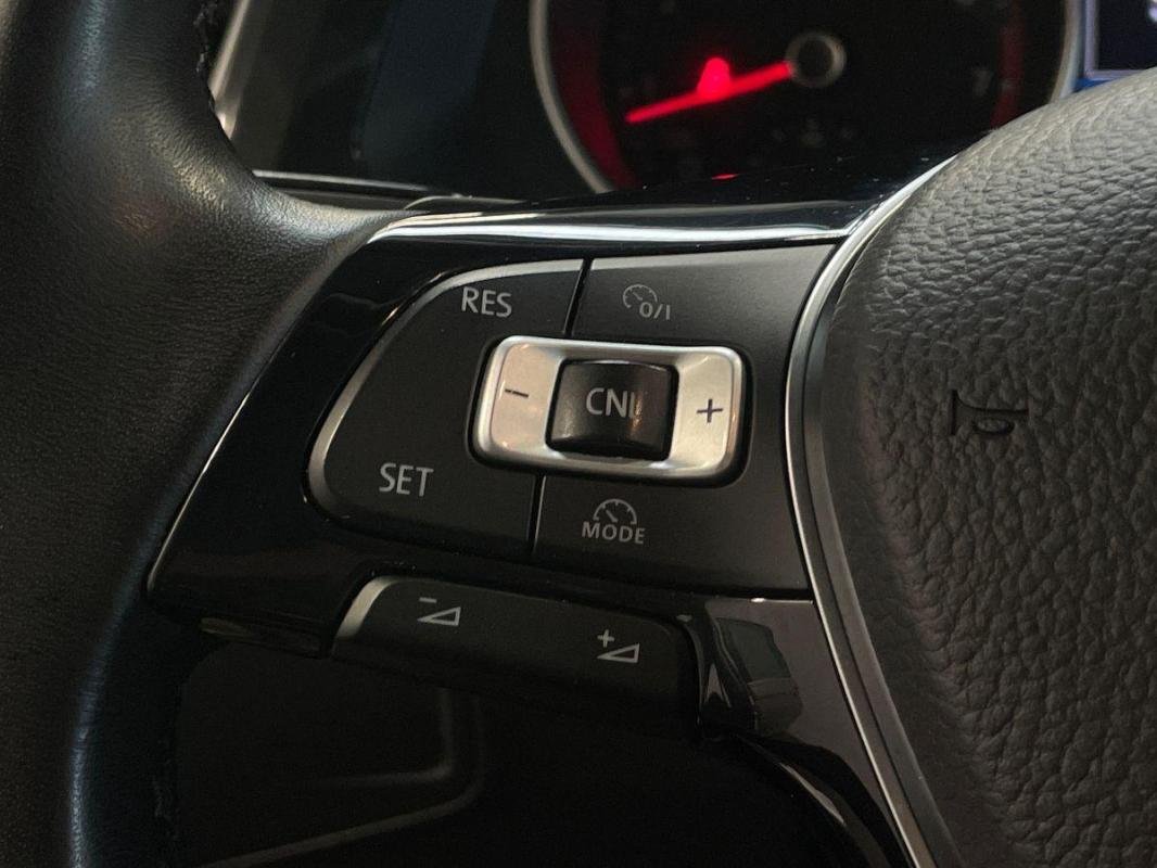 Volkswagen Tiguan - Photo 21