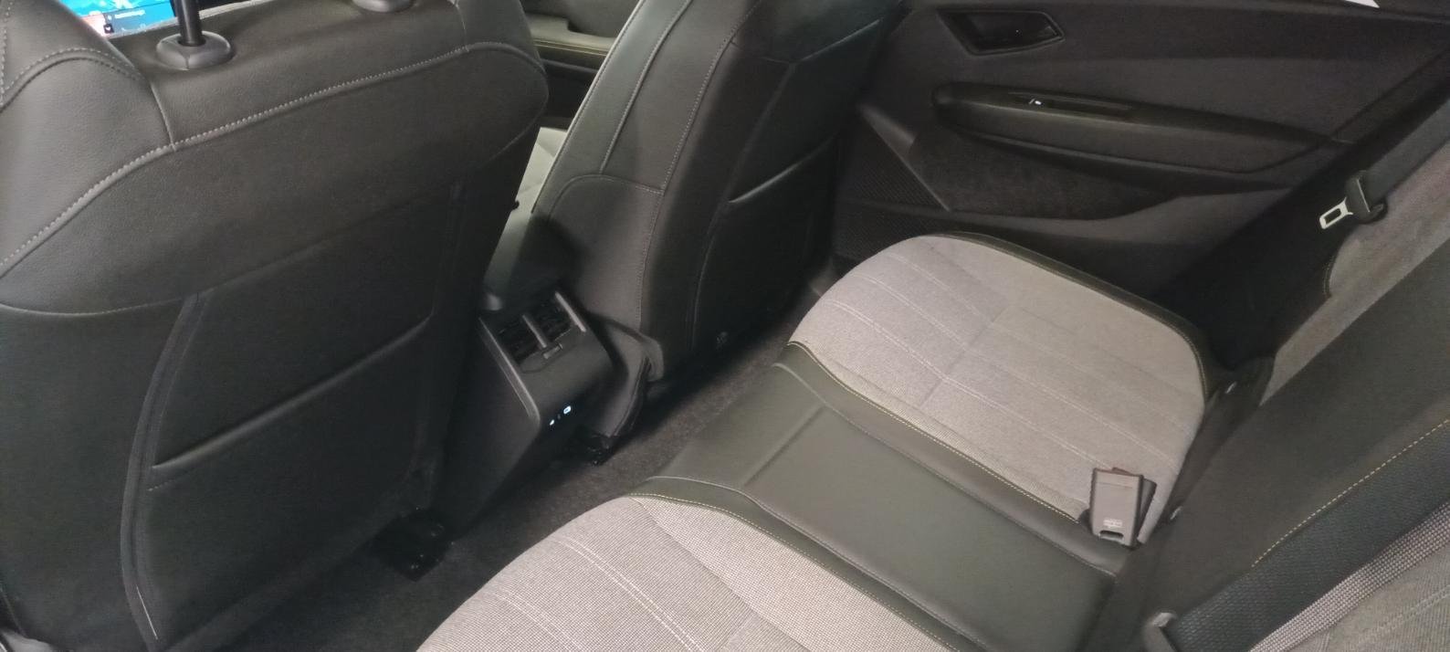 Renault Mégane E-TECH - Photo 8