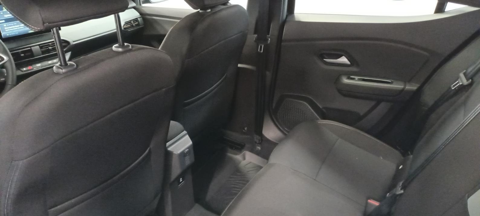 Dacia Sandero - Photo 9