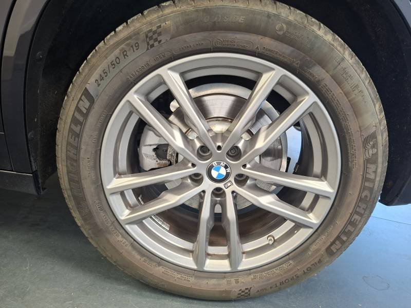 BMW X3 - Photo 8