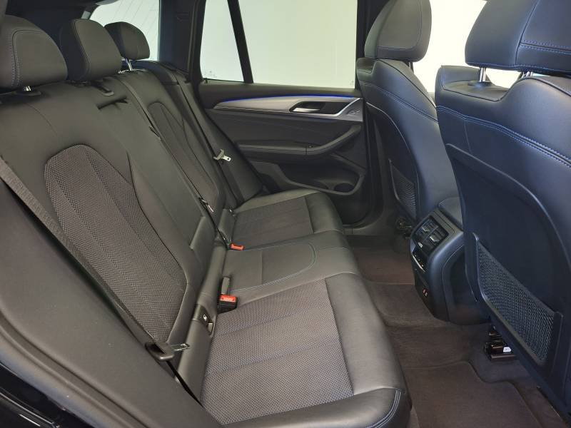 BMW X3 - Photo 9