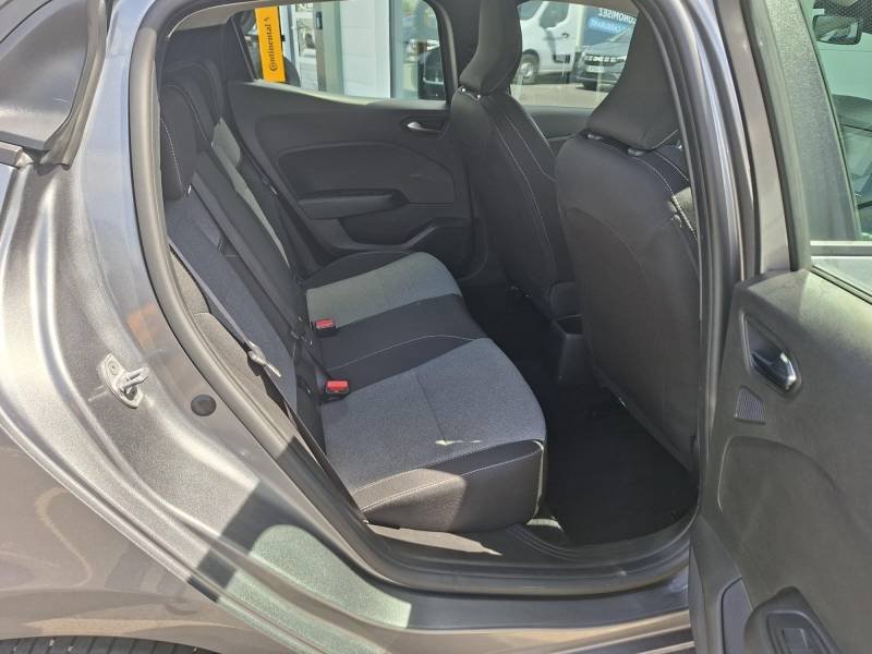 Renault Clio - Photo 15