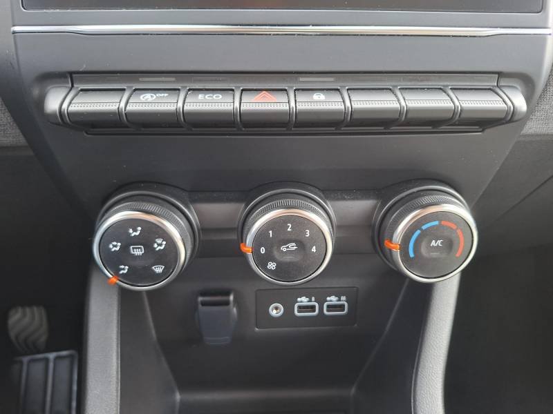 Renault Clio - Photo 30