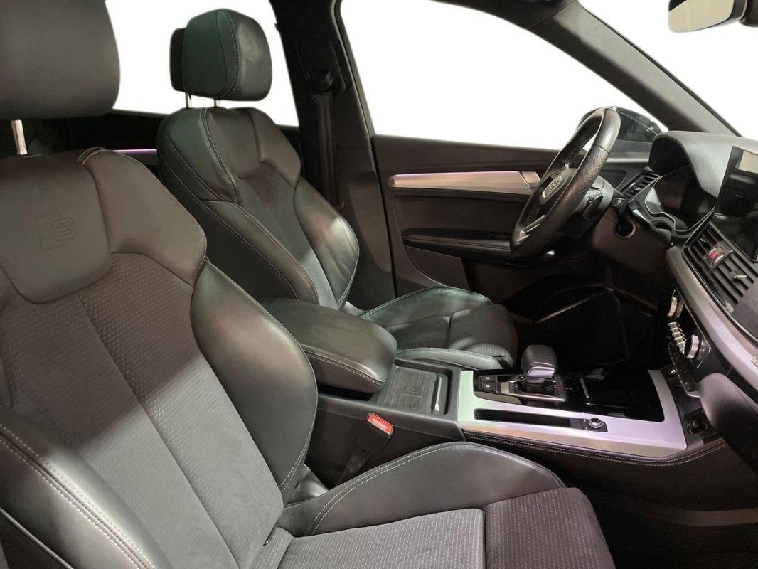 Audi Q5 - Photo 13