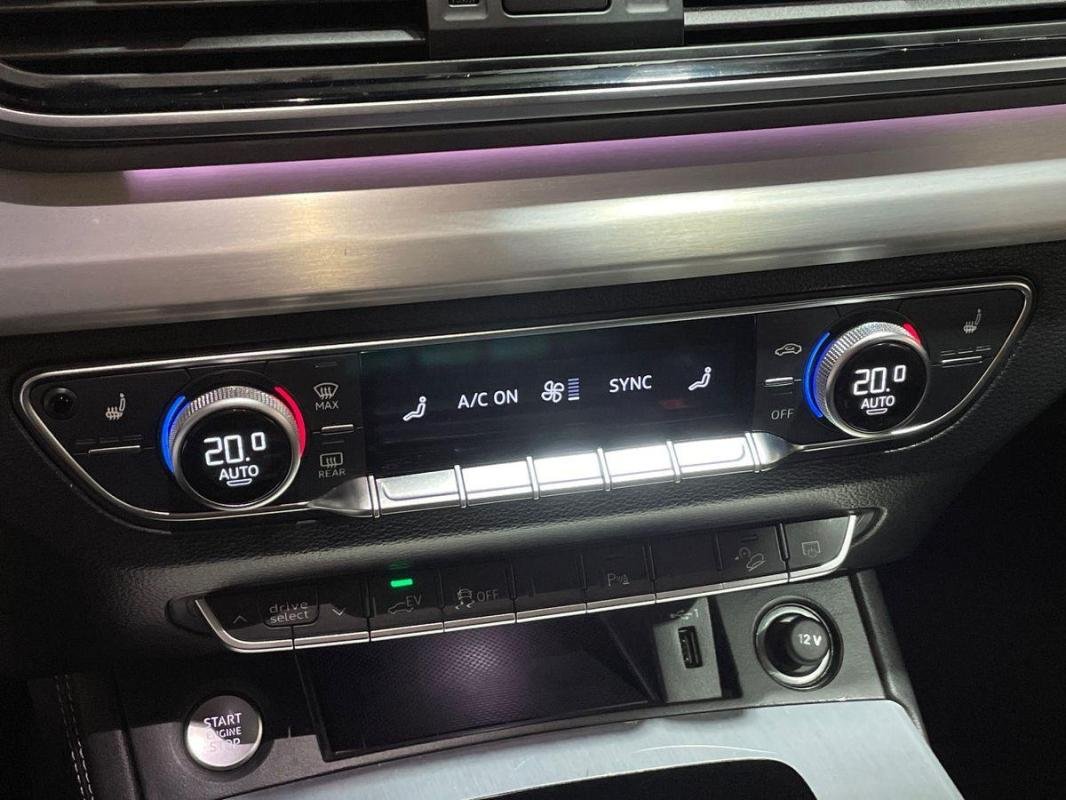 Audi Q5 - Photo 19