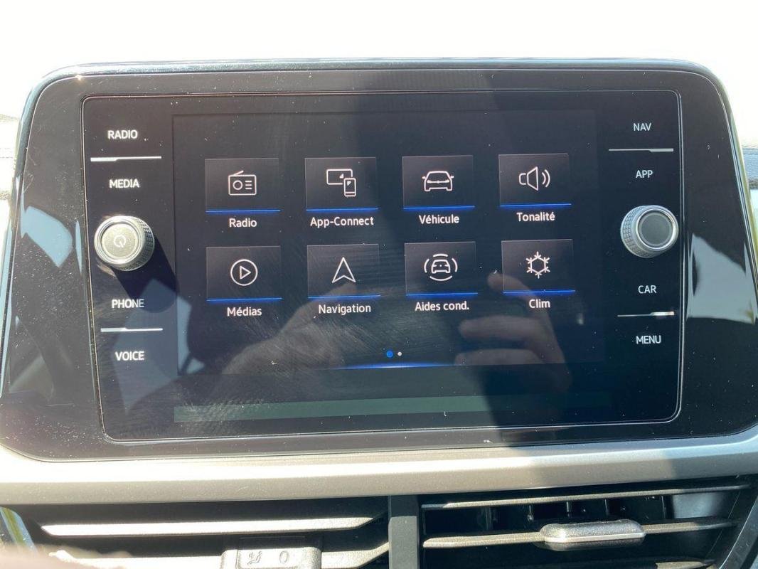 Volkswagen T-Roc - Photo 16