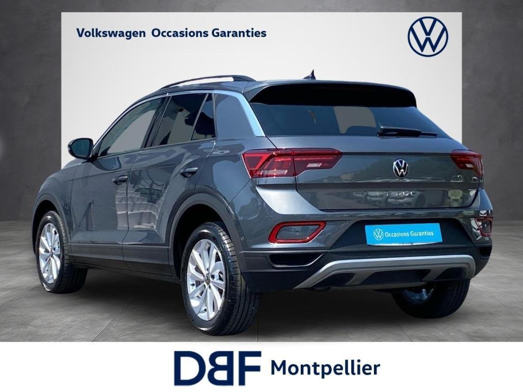 Volkswagen T-Roc - Photo 3
