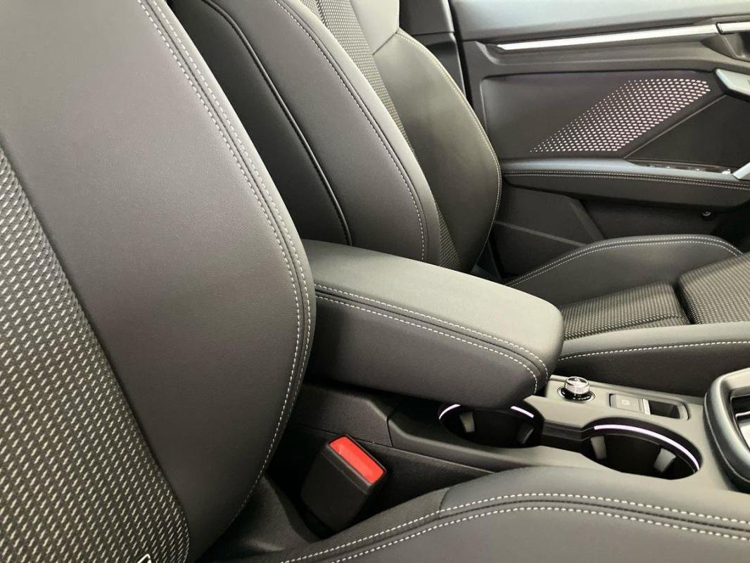Audi A3 - Photo 12