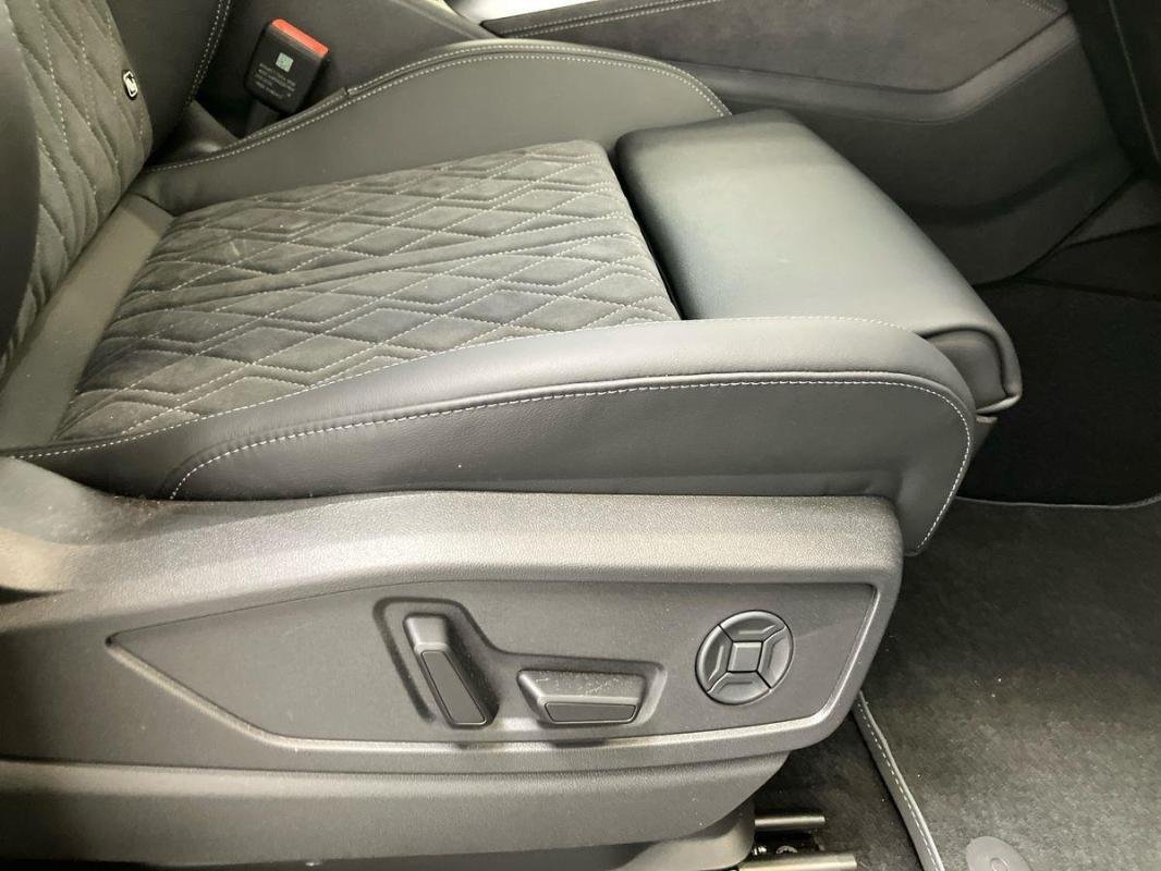 Audi Q5 - Photo 14