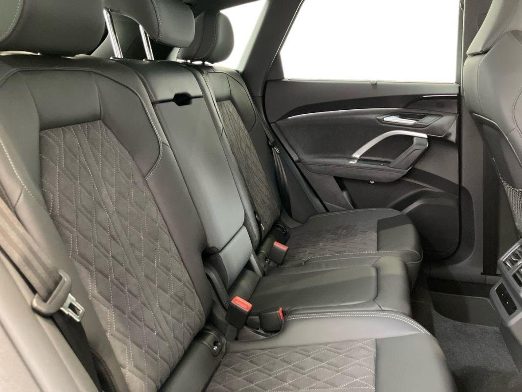 Audi Q5 - Photo 23