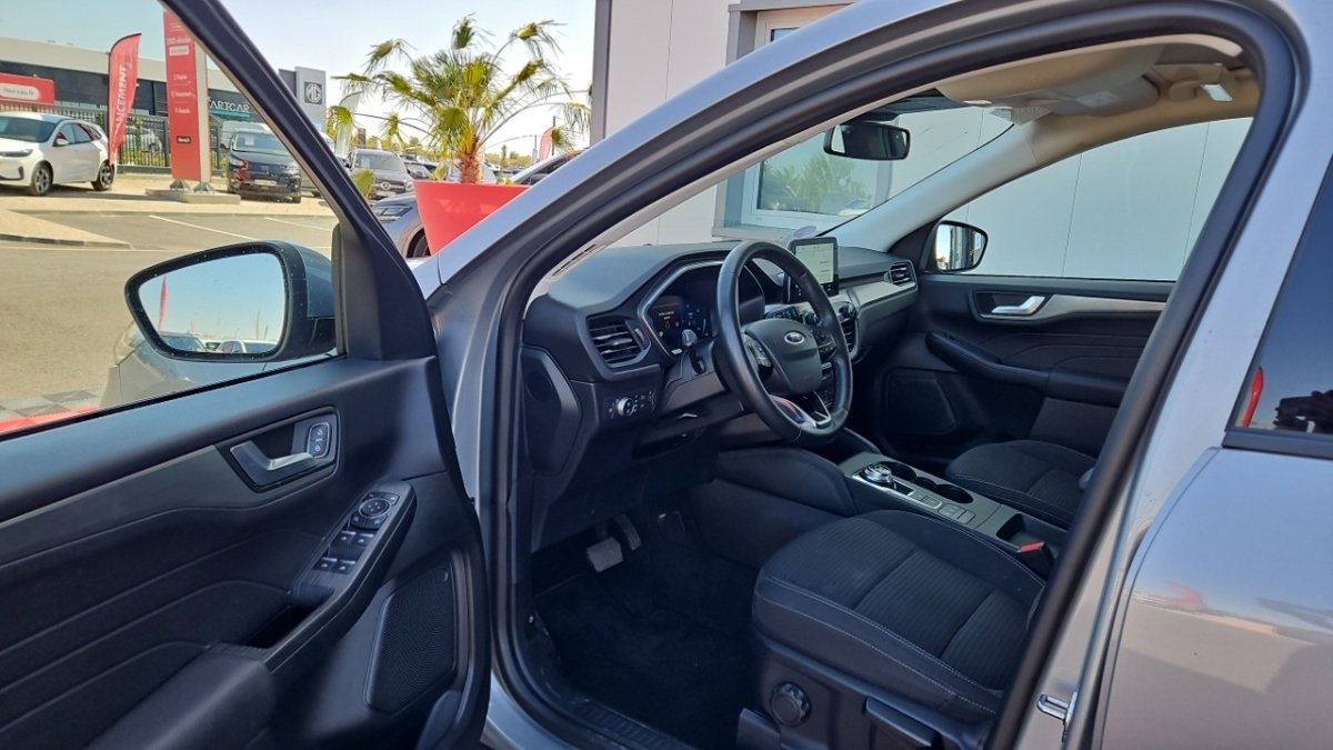 Ford Kuga - Photo 13