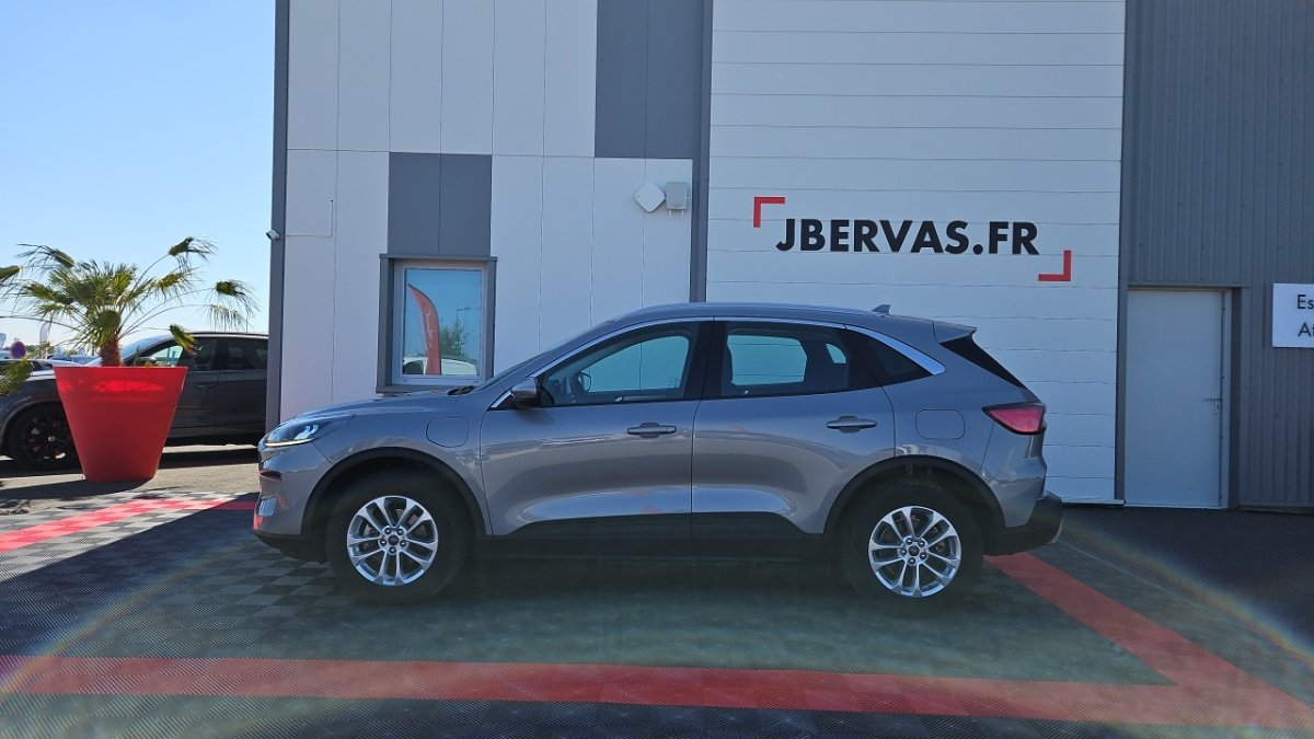 Ford Kuga - Photo 2