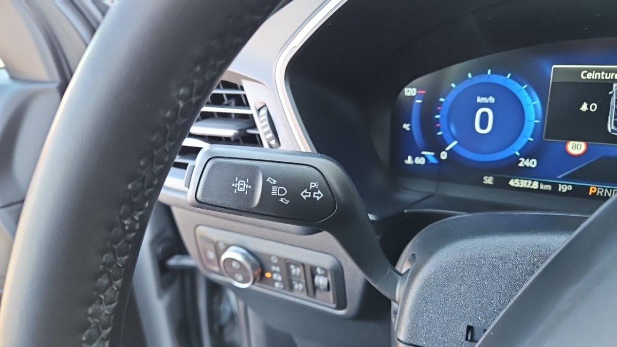 Ford Kuga - Photo 24