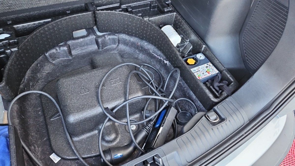Ford Kuga - Photo 10