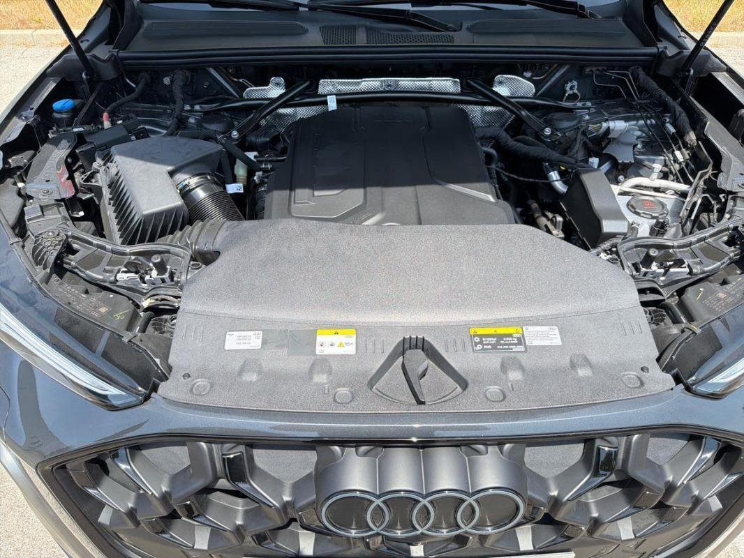 Audi Q5 - Photo 14