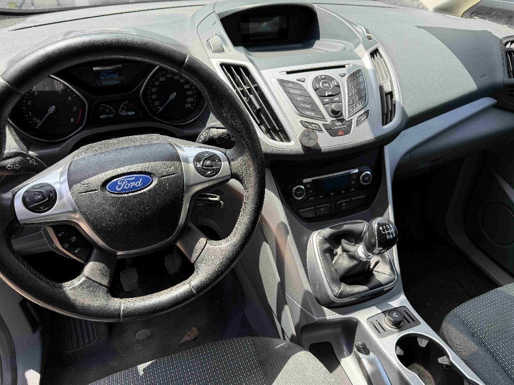 Ford C-Max - Photo 6
