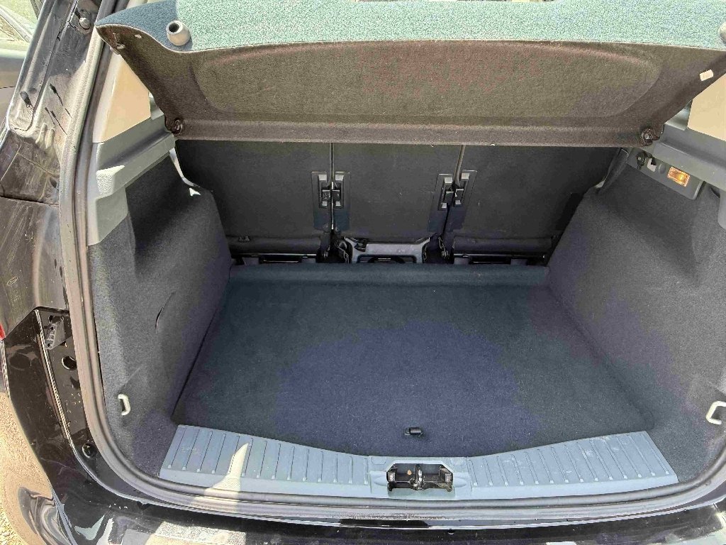 Ford C-Max - Photo 8
