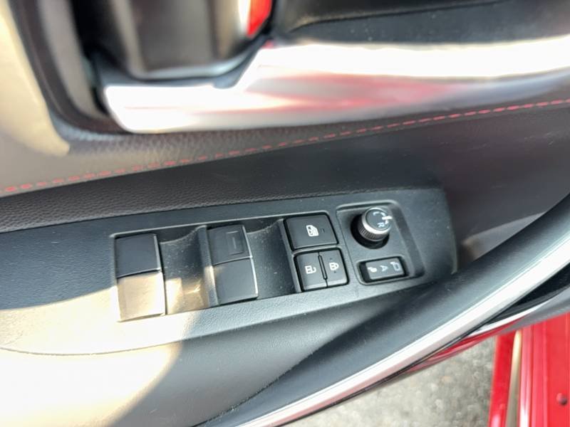 Toyota Corolla - Photo 15