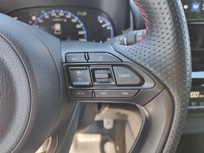 Toyota Yaris - Photo 21