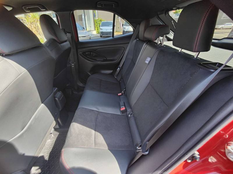 Toyota Yaris - Photo 34