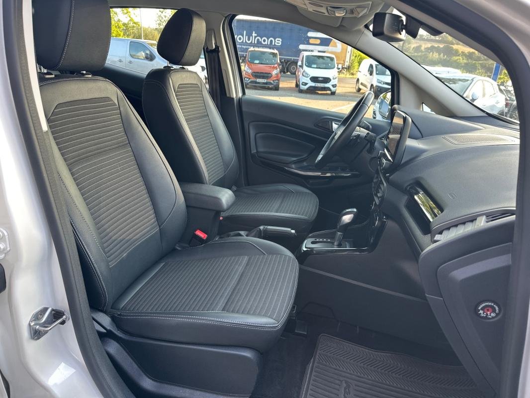 Ford EcoSport - Photo 12
