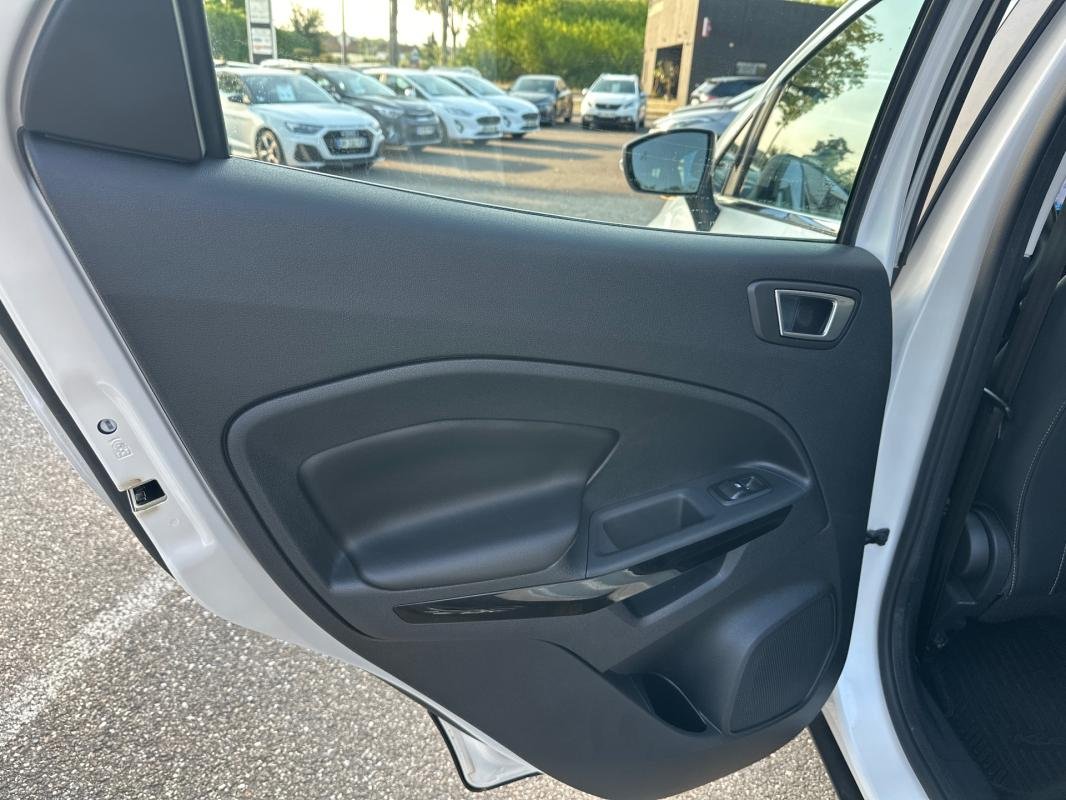 Ford EcoSport - Photo 16