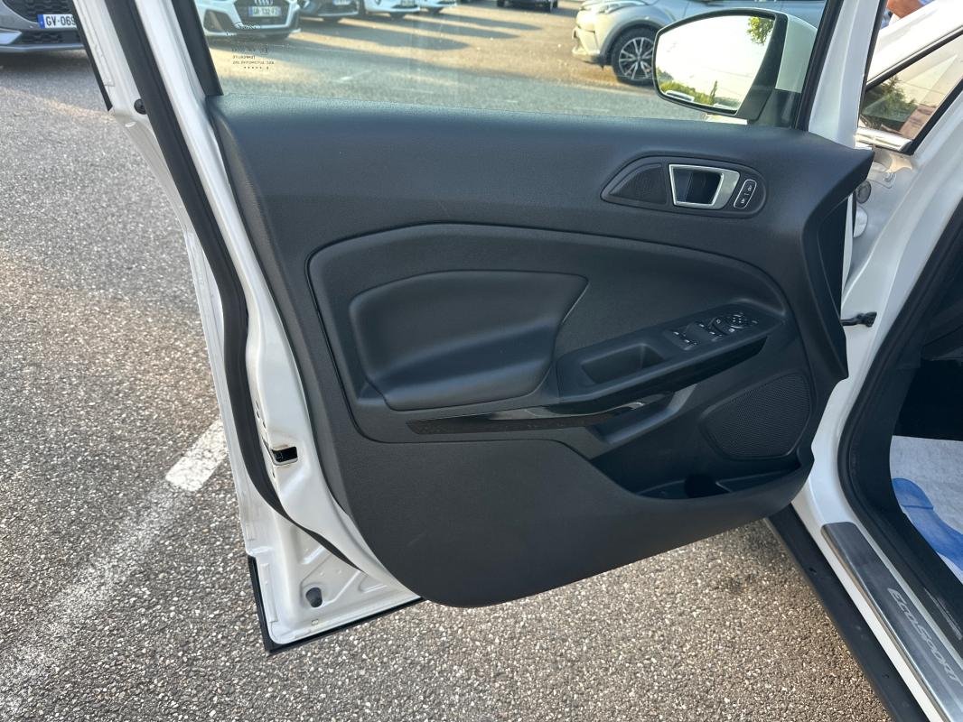 Ford EcoSport - Photo 18