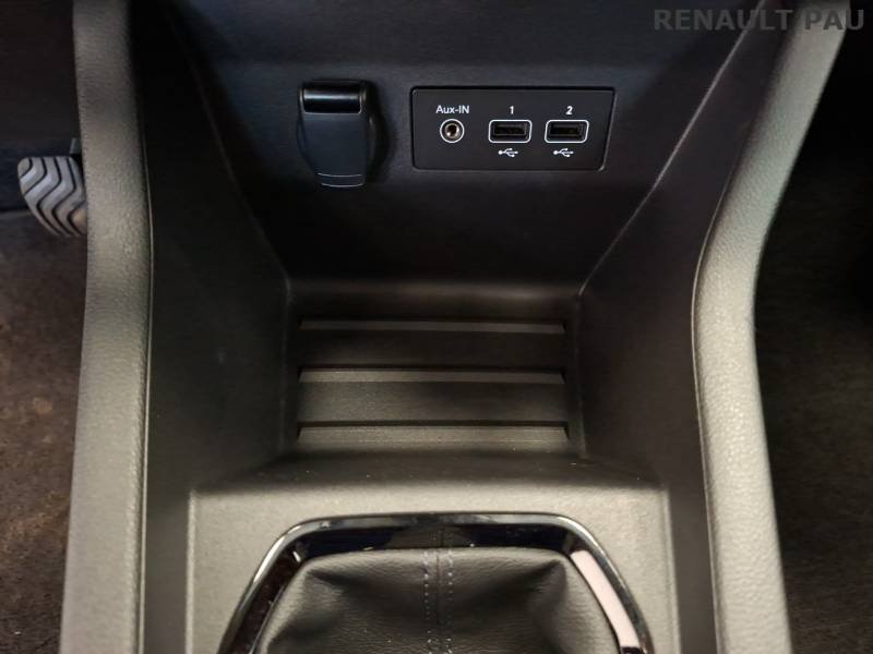 Renault Clio - Photo 23