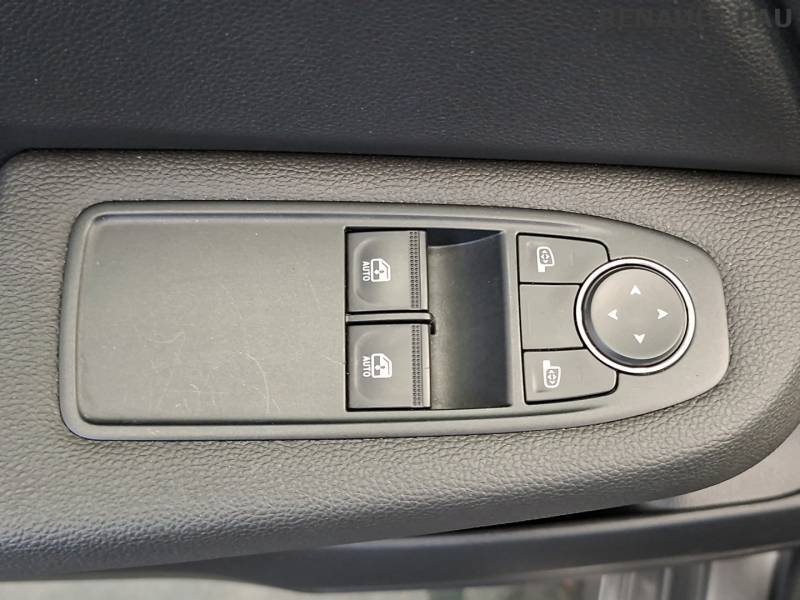 Renault Clio - Photo 28