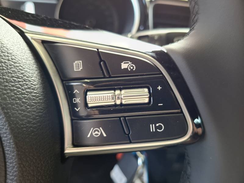 Kia CEED - Photo 13