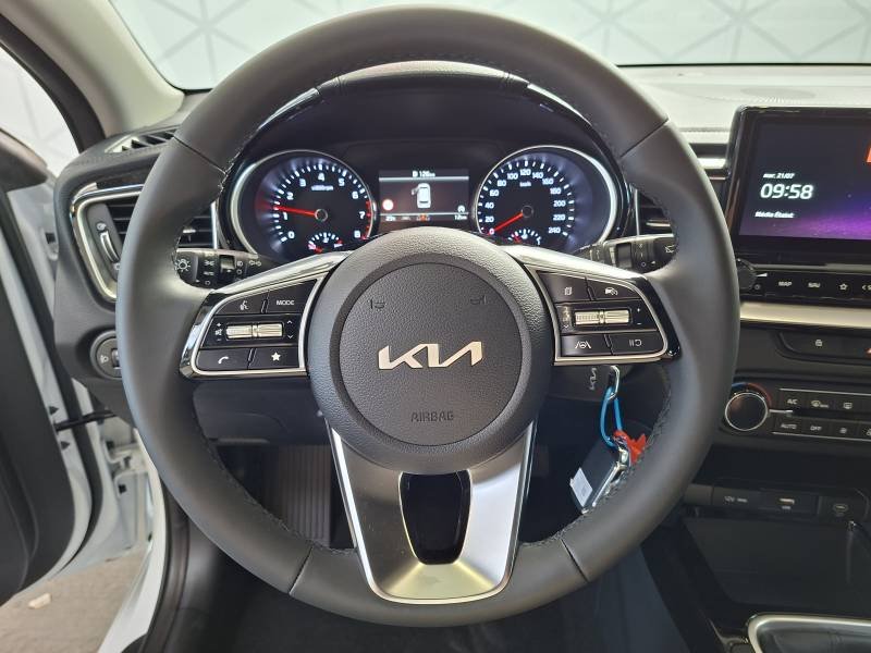 Kia CEED - Photo 14