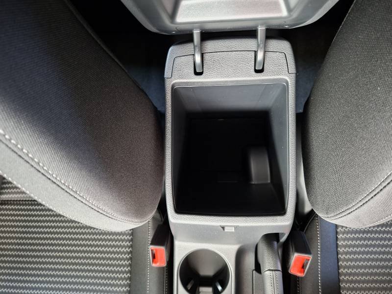 Kia CEED - Photo 23