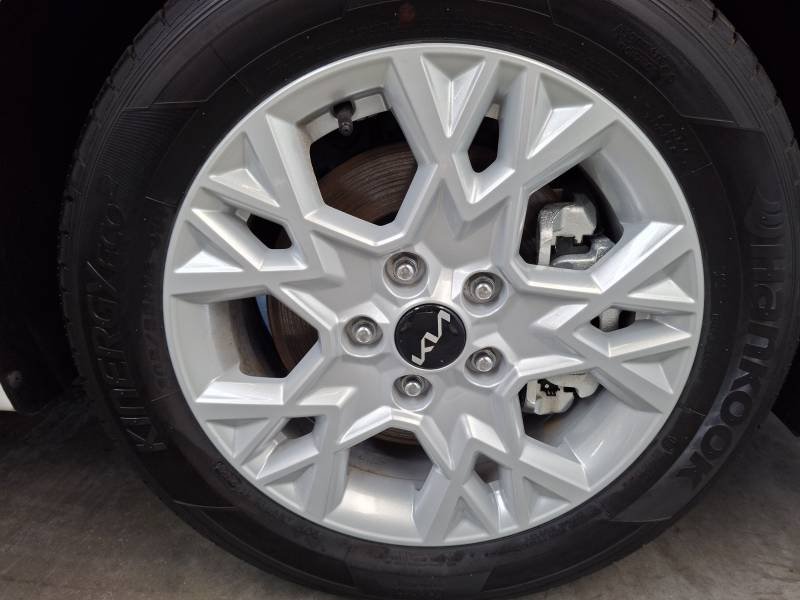 Kia CEED - Photo 27