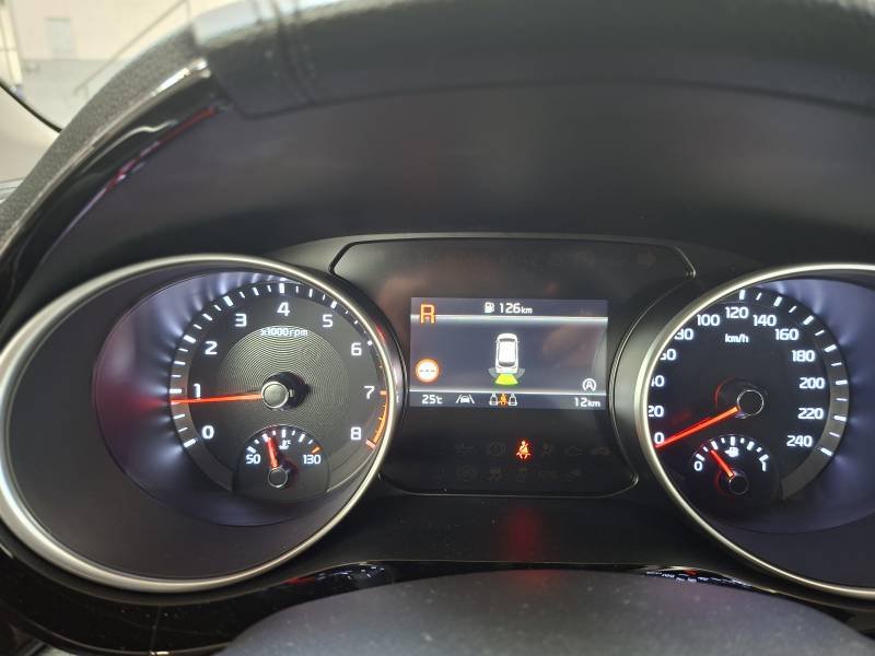 Kia CEED - Photo 32