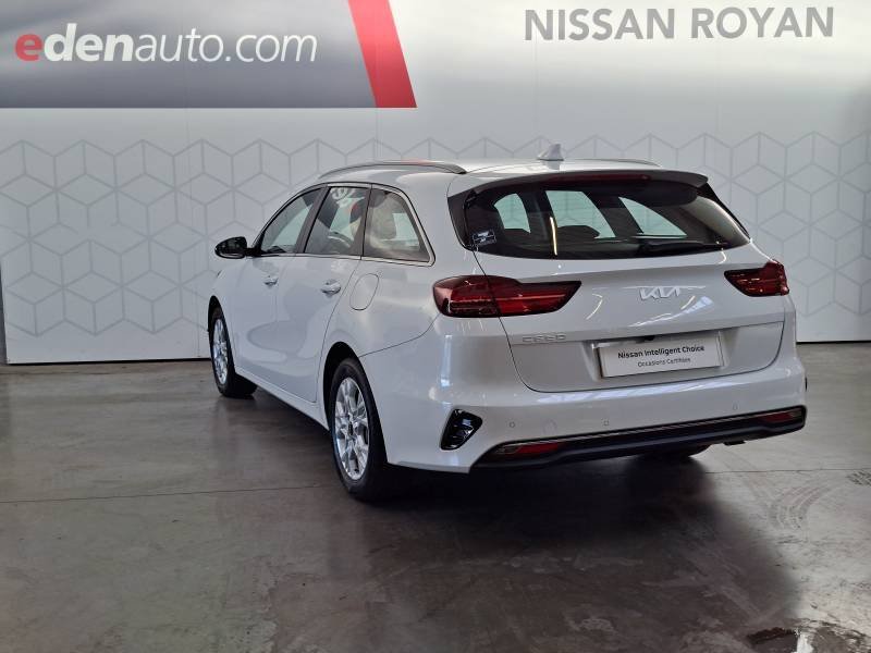 Kia CEED - Photo 33