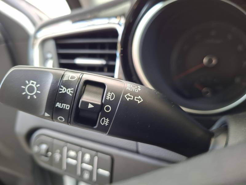 Kia CEED - Photo 10