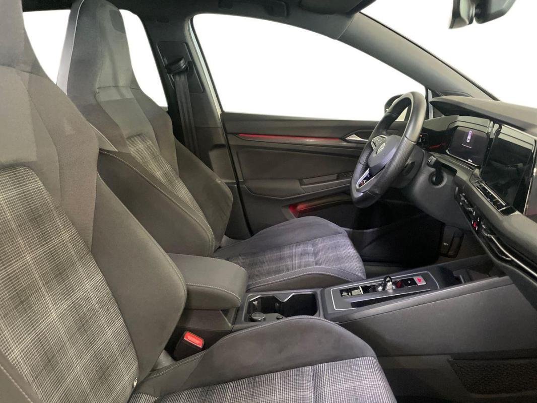 Volkswagen Golf - Photo 13