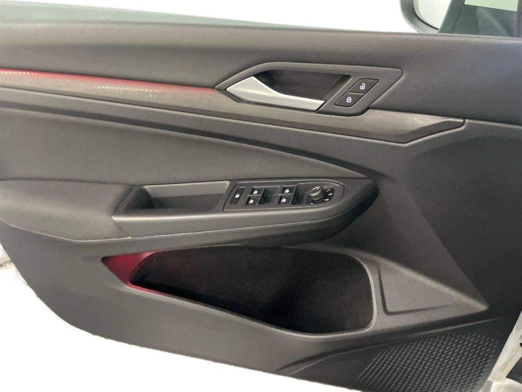 Volkswagen Golf - Photo 15