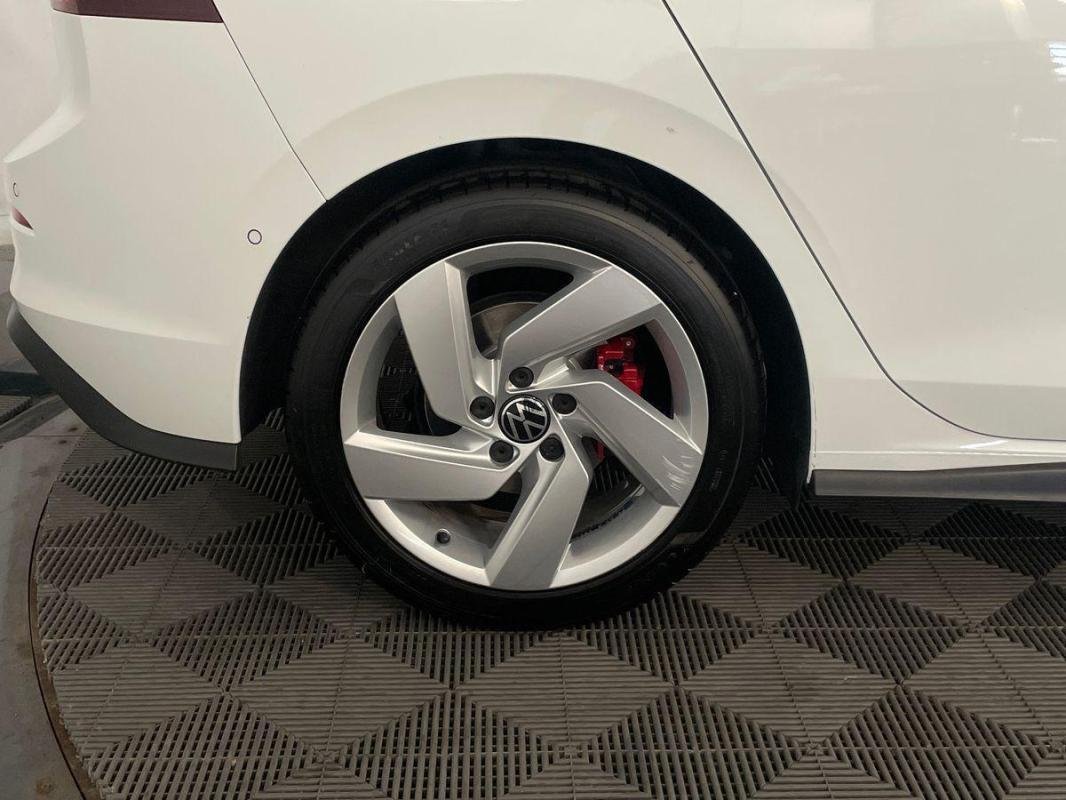 Volkswagen Golf - Photo 28