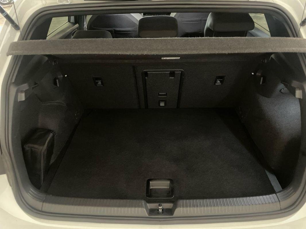 Volkswagen Golf - Photo 31