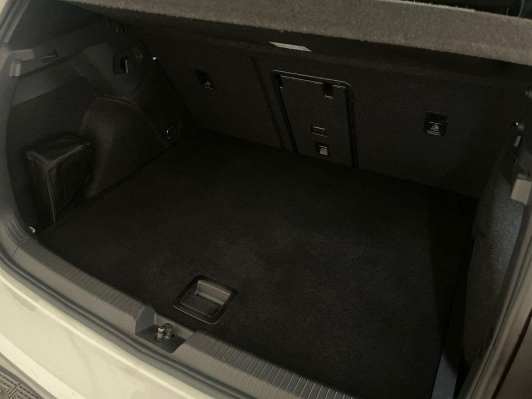 Volkswagen Golf - Photo 32