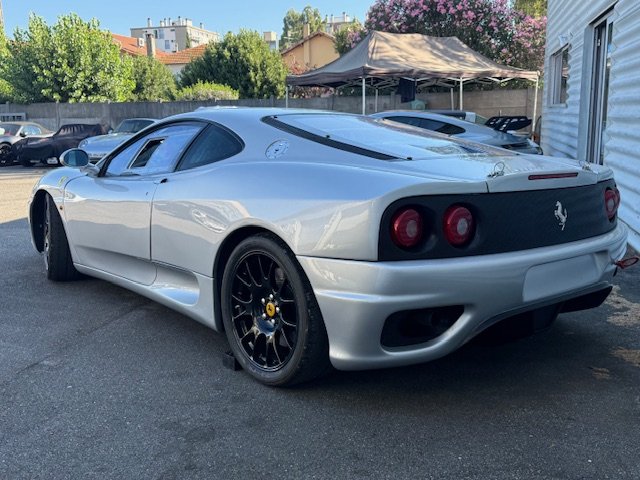 Ferrari F360 - Photo 4
