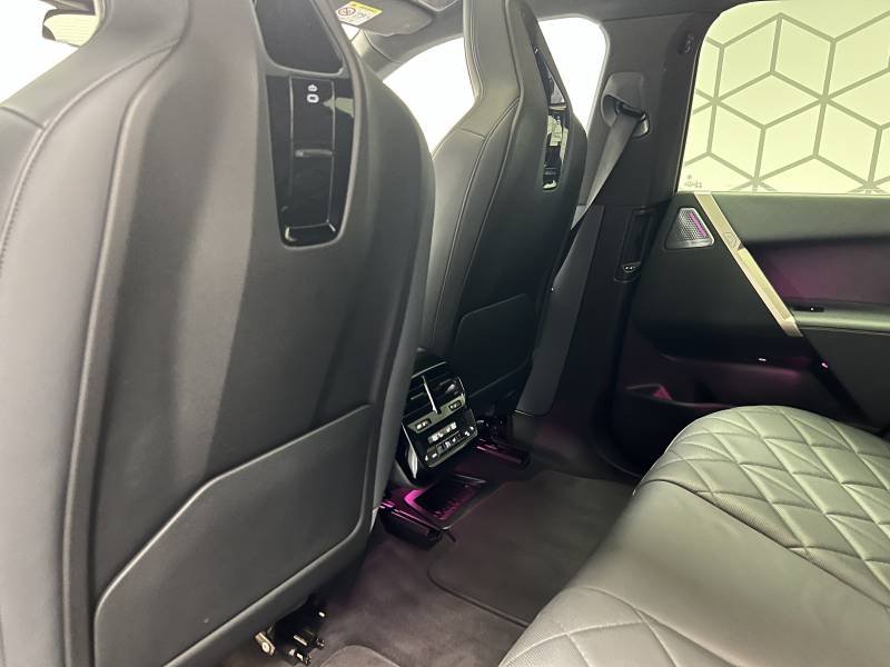BMW ix - Photo 25