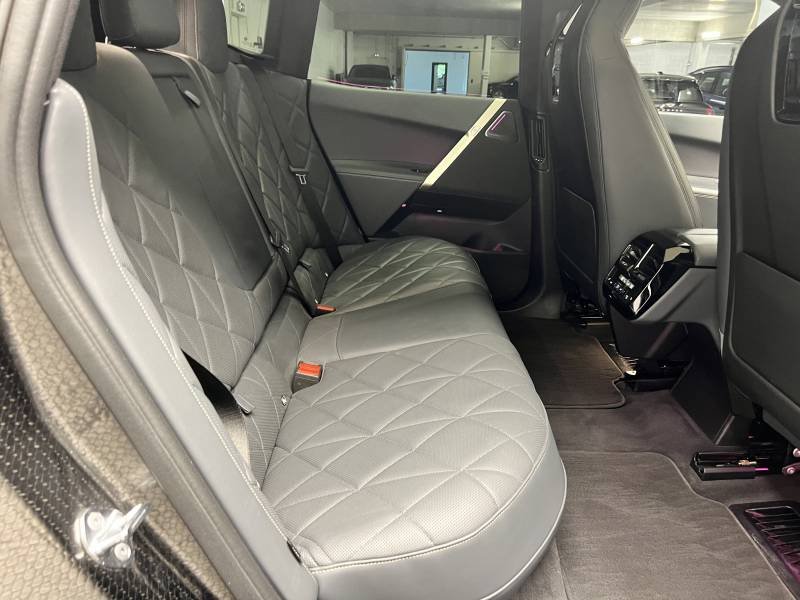 BMW ix - Photo 27