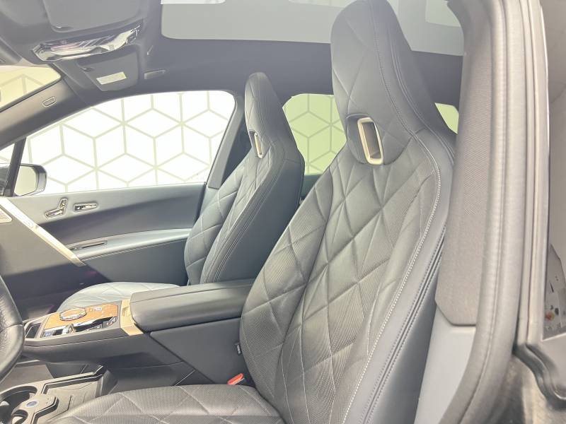 BMW ix - Photo 42