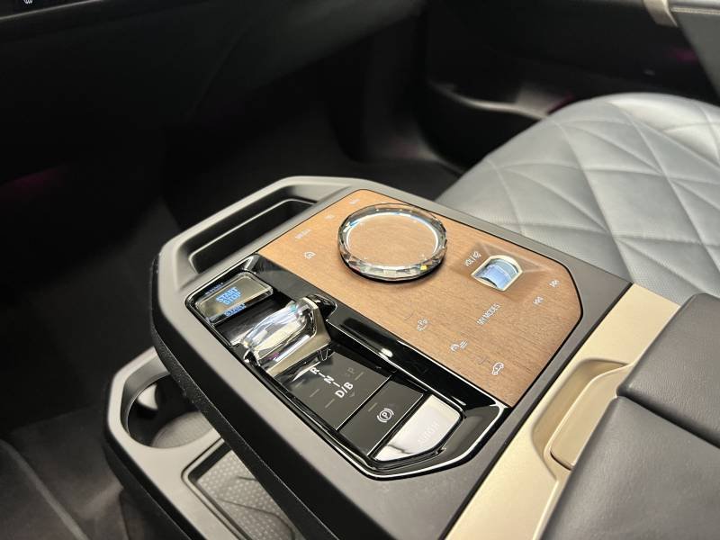 BMW ix - Photo 50